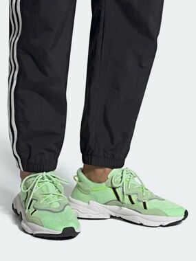 Adidas Ozweego Glow Green Men’s Size 11 - New Without Box